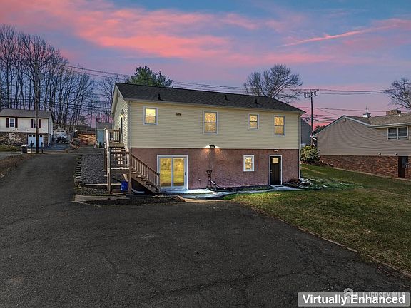 2nd image of 235B Dayton Rd