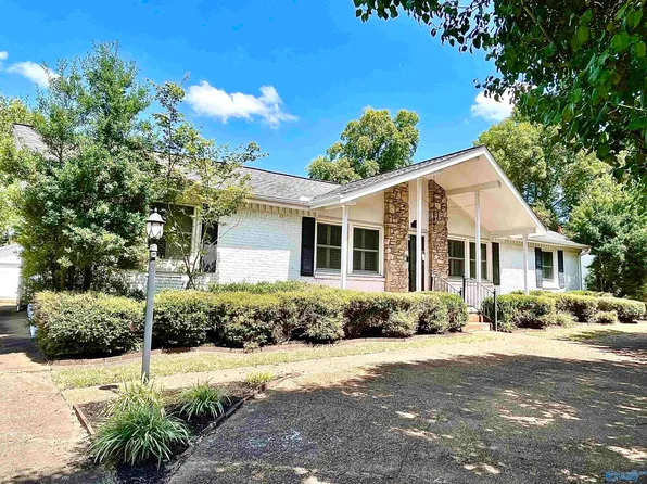 228 Drake Ave SW, Huntsville, AL 35801