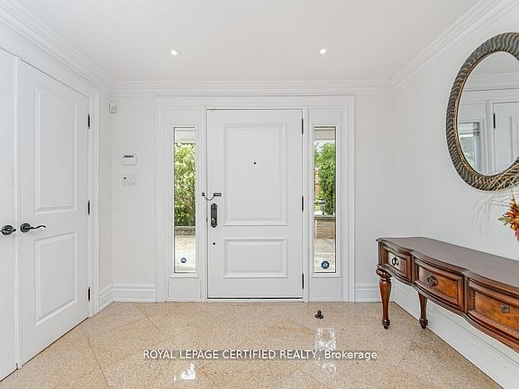 5th image of 2197 Courrier Ln