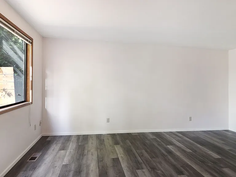 1025 SW Kaleeton Loop #2 — Photo 6