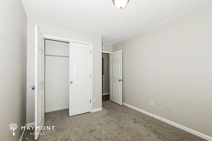 6427 Olmadison Ln — Photo 10