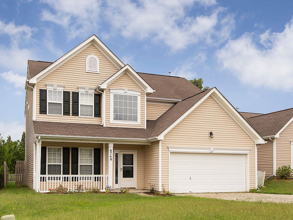 1st image of 6749 Sequoia Hills Dr