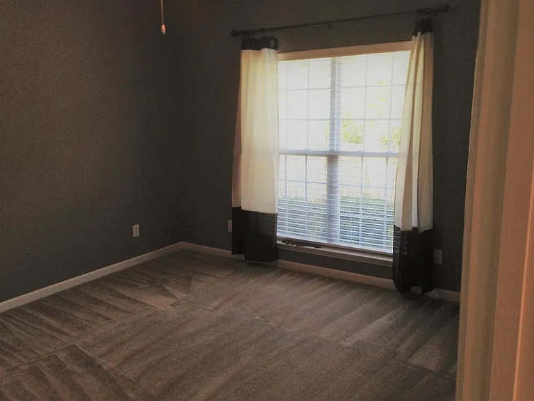 504 Reach Dr — Photo 8