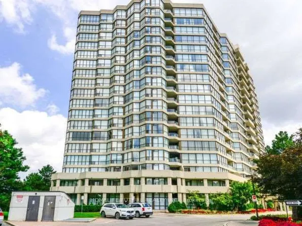 5 Rowntree Rd #1117, Toronto, ON M9V 5G9