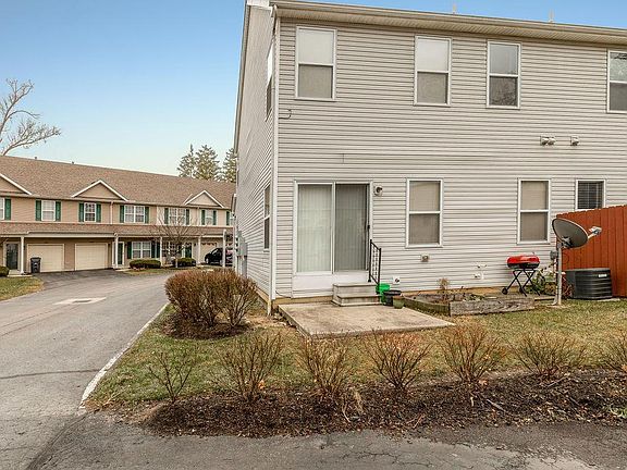 2nd image of 1237 Park Dr #3606
