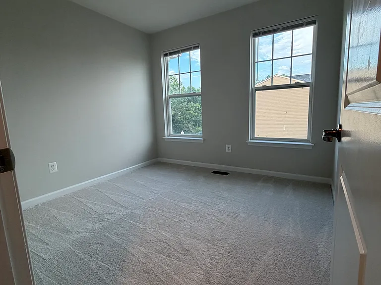 25333 Wakestone Park Ter — Photo 36