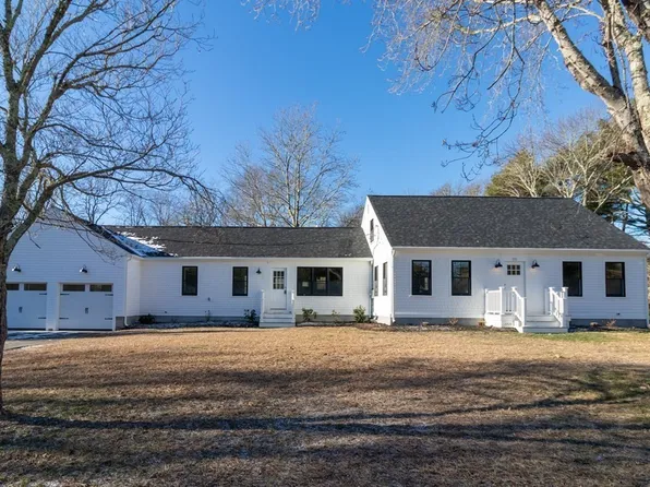 151 North St, Mattapoisett, MA 02739