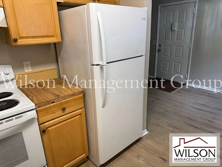 2365 Oak Park Way — Photo 9