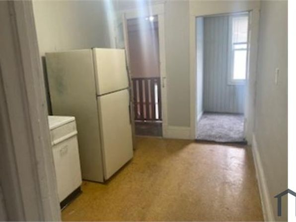1338 Home Pl #4