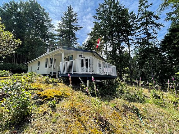 2nd image of 865 Driftwood Dr