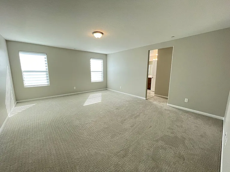 6944 Trevelez St — Photo 19