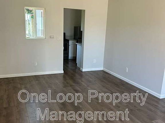 2nd image of 1223 Division St #3