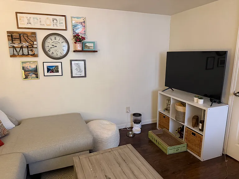 5309 1/2 San Francisco Blvd — Photo 3
