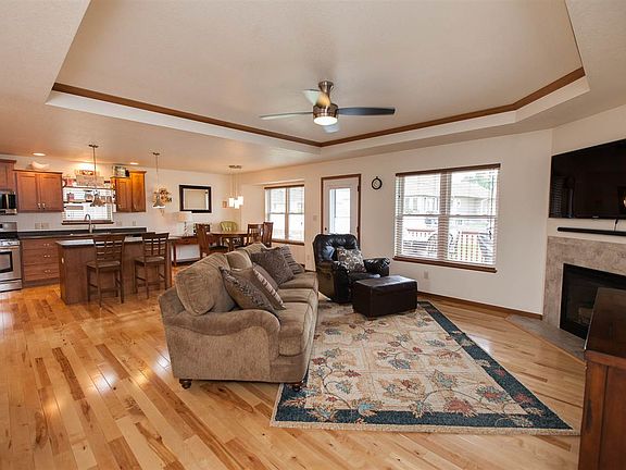 3rd image of 5325 Celtic Ct