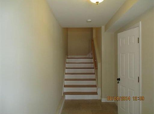 2nd image of 50 Mill St Unit B
