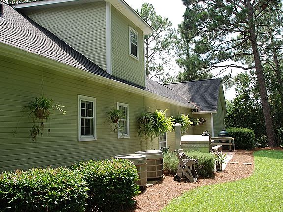4th image of 1532 Clydette Blvd
