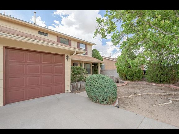 3rd image of 10417 La Paz Dr NW
