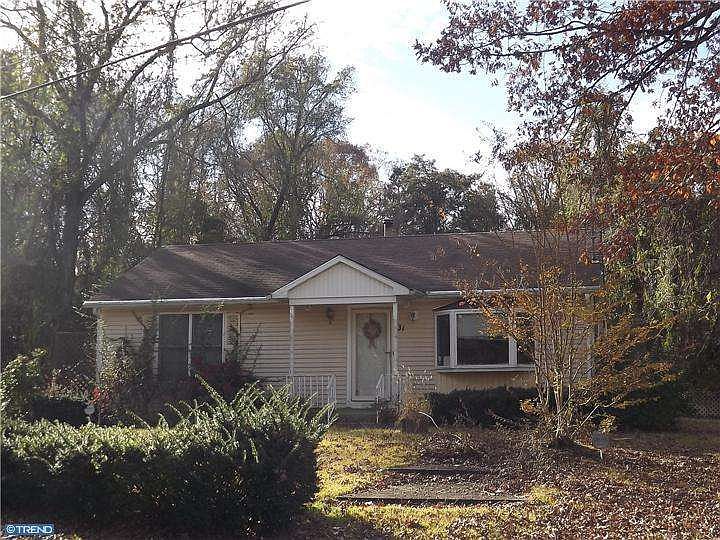 2nd image of 31 Paradise Rd