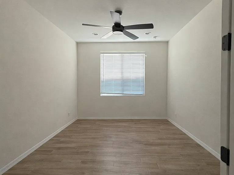 1430 W Flintlock Dr — Photo 3
