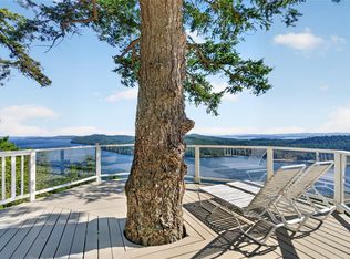 455 Heck Hill Rd, Southern Gulf Islands, BC V0N 2J2