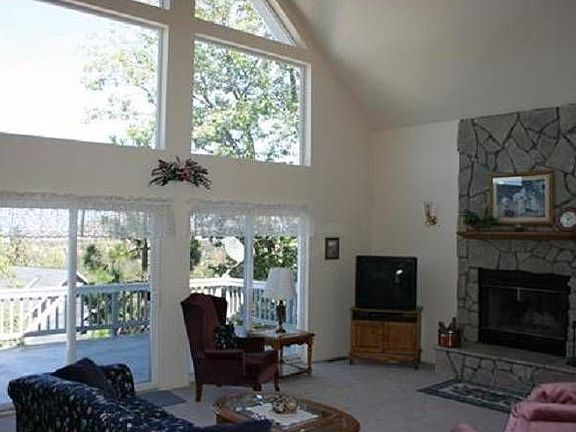 3rd image of 1348 Saint Anton Dr