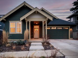 60102 SE Ruby Peak Loop, Bend, OR 97702