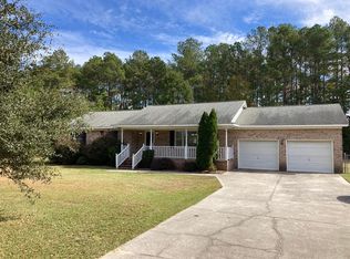 324 Microwave Tower Rd, Roseboro, NC 28382