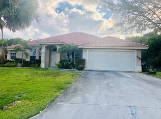 534 SW College Park Rd, Port Saint Lucie, FL 34953