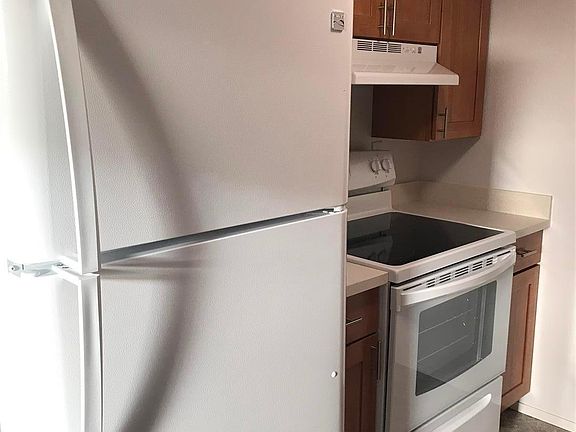 3rd image of 14447 127th Ln NE APT S19