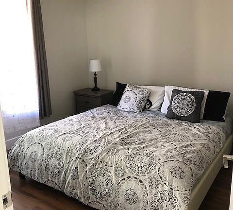 5th image of 2900 Hearth Pl APT 204