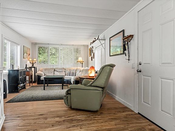 5th image of 3942 Columbia Valley Rd #41