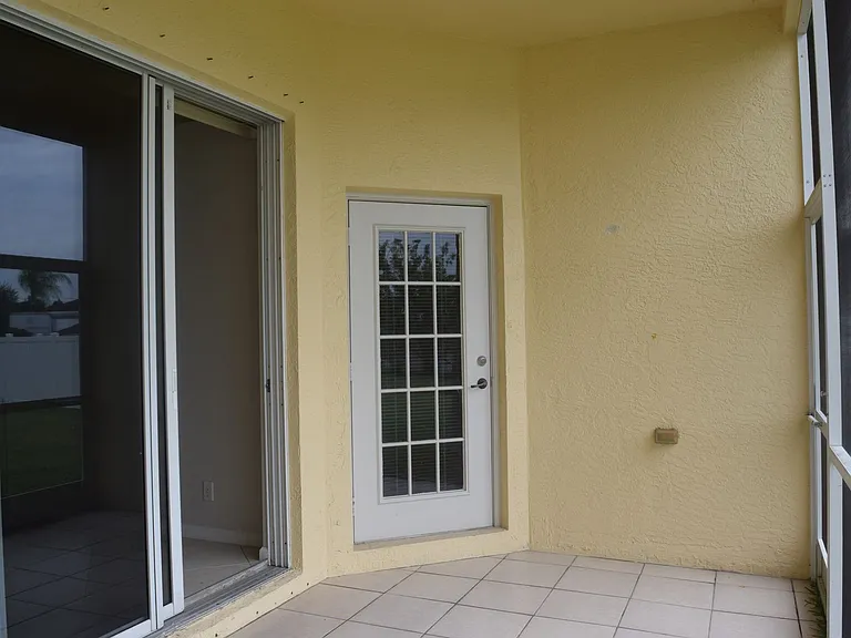 2232 SW Savage Blvd — Photo 16