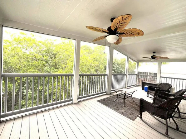 927 Panther Creek Ln, Everglades, FL 34139