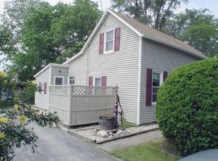 2S022 Harter Rd, Elburn, IL 60119