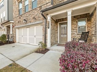 716 Henry Dr, Marietta, GA 30064