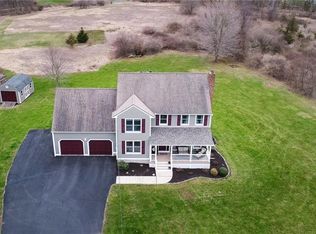 24 Quigley Rd, Wallingford, CT 06492