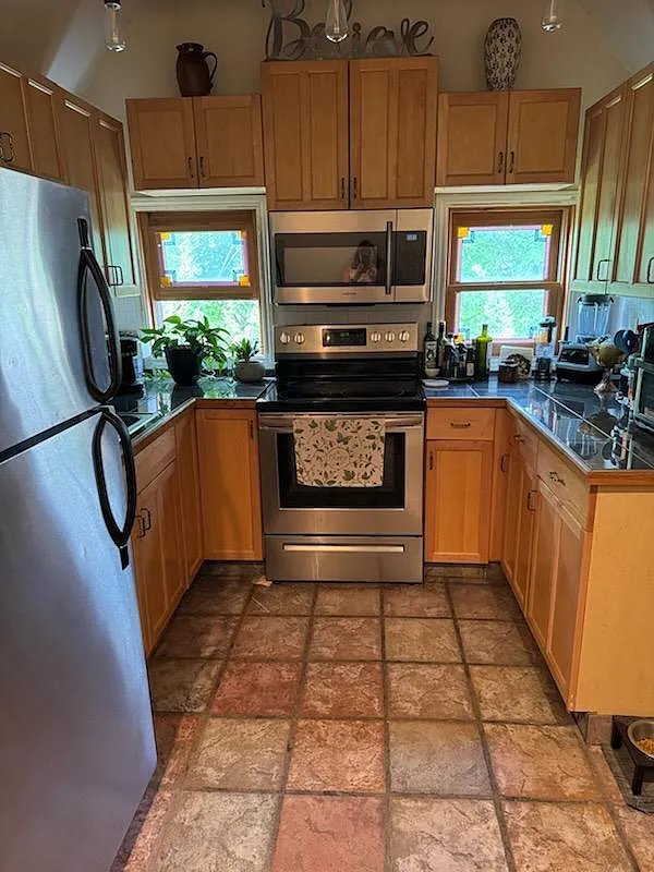 1 bed, $1,400 — Photo 4