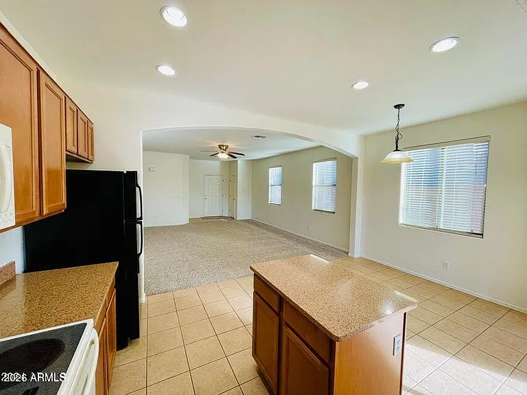 28488 N Sunset Dr — Photo 7