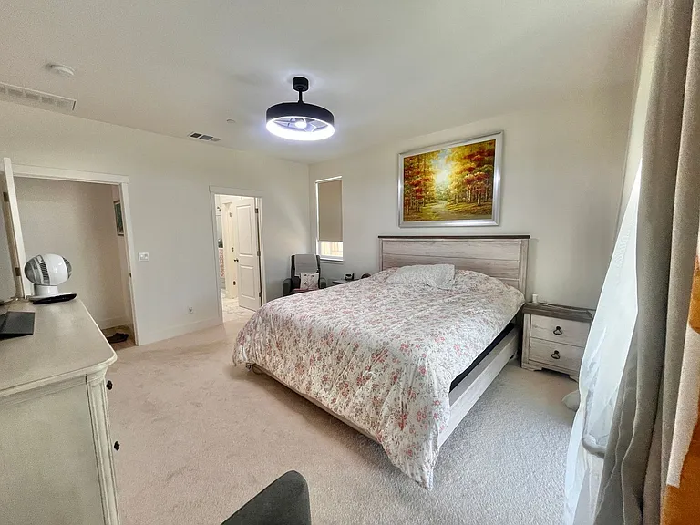 1855 Felsite St — Photo 13