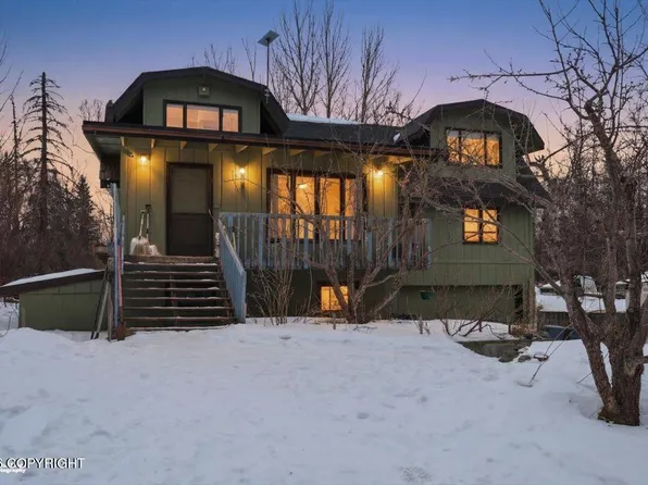 4301 N Farm Loop, Palmer, AK 99645