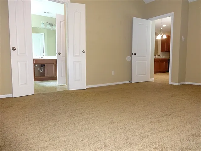 28606 Lockeridge Farms Dr — Photo 10
