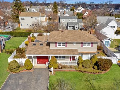25 Arch Avenue, Farmingdale, NY, 11735