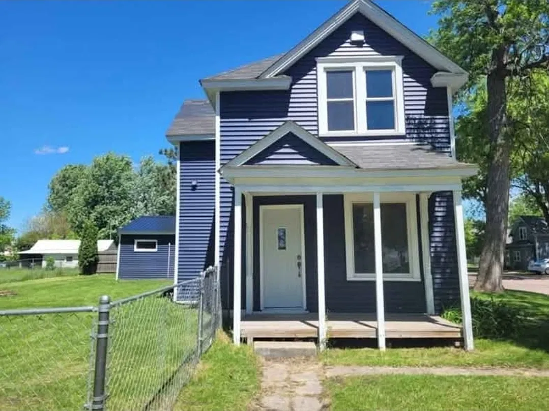 2 bed, 1224 sqft, $1,295 — Photo 3