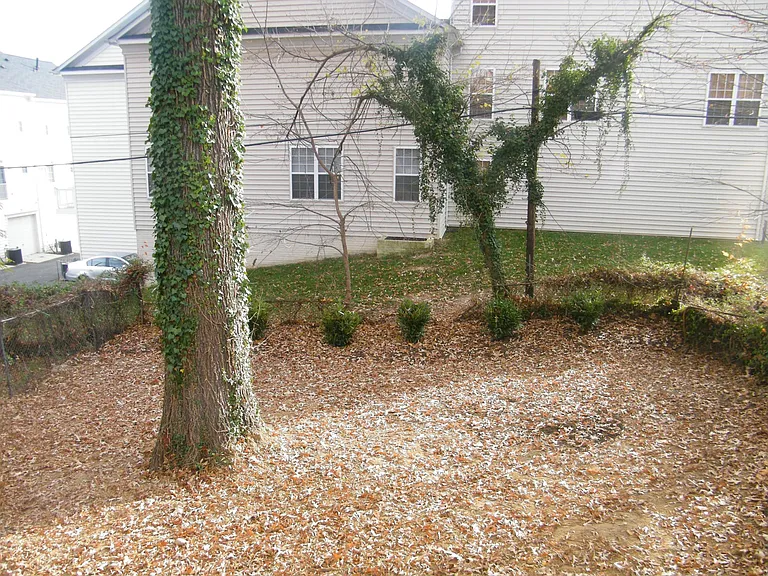 182 Chesapeake St SW — Photo 16