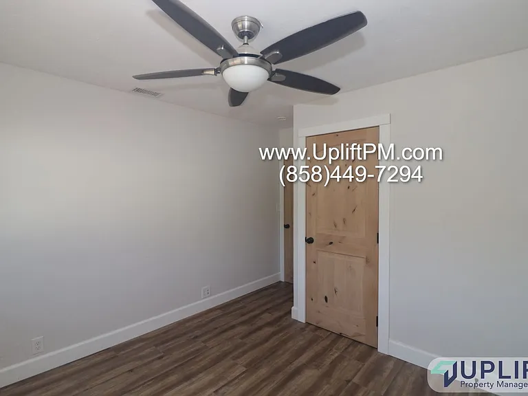 1225 Capistrano Ave #A — Photo 23