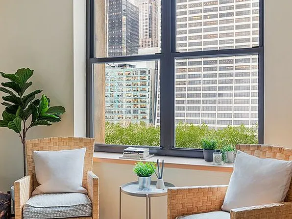 32 W 40th St APT 8E, Manhattan, NY 10018