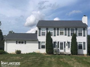 5232 Cochrane Rd, Almont, MI 48003