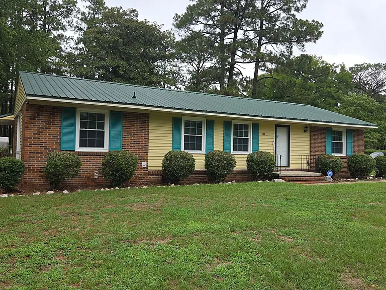 4202 Coventry Rd — Photo 1