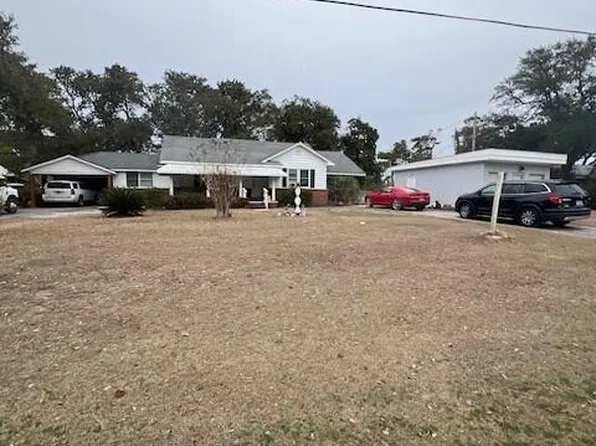 329 Cape Lookout Drive Drive, Harkers Island, NC 28531