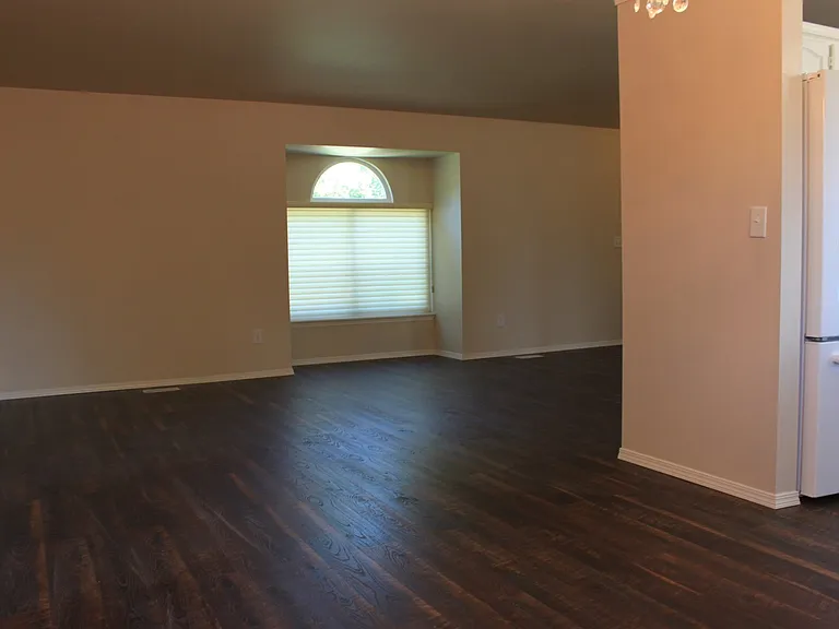 2130 Crystal River Dr — Photo 5